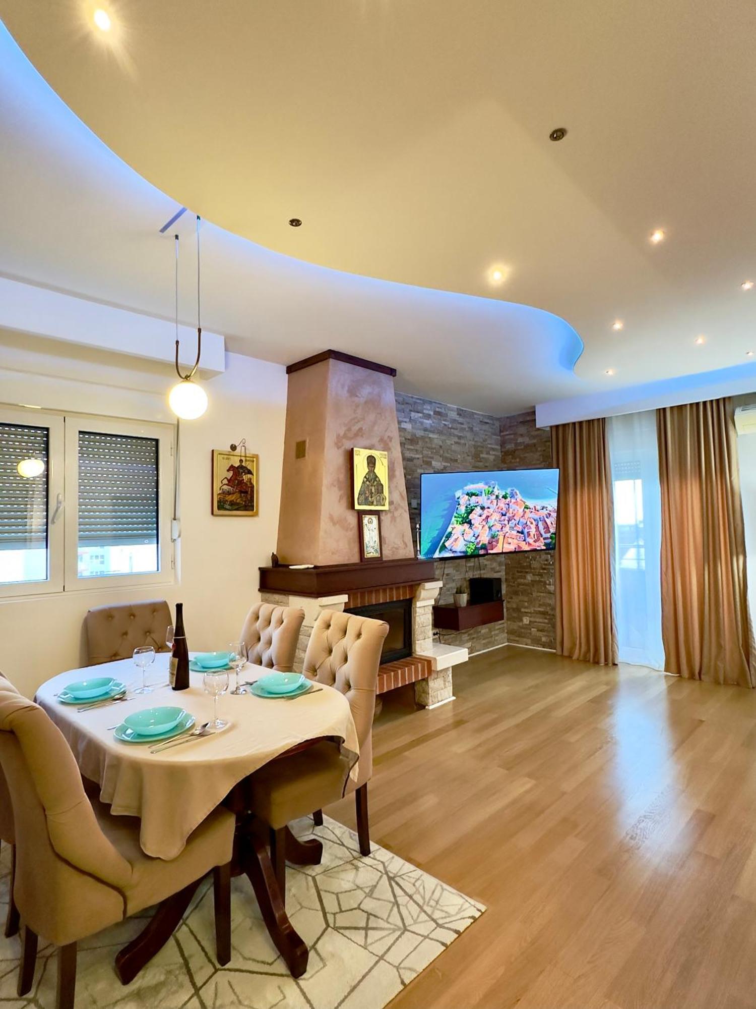 Lux Superior Apartment 120M2 In Heart Of Budva Bagian luar foto