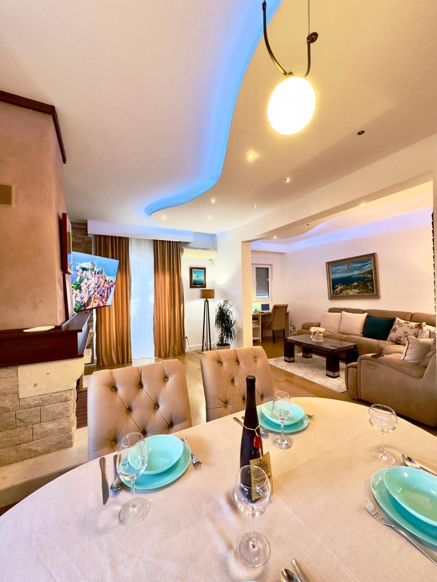 Lux Superior Apartment 120M2 In Heart Of Budva Bagian luar foto